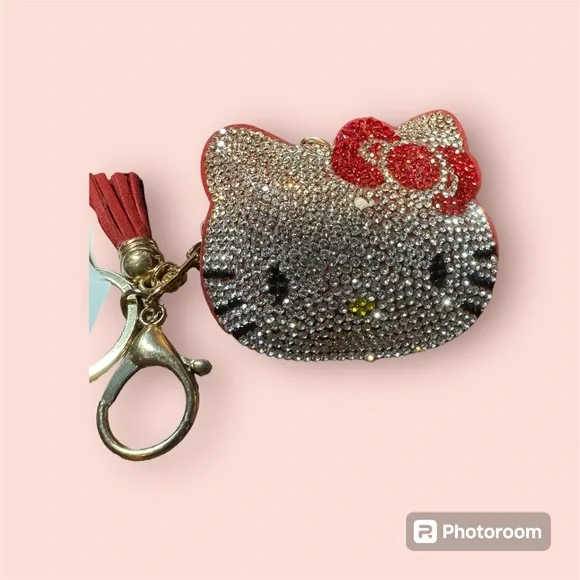 LARGE HELLO KITTY KEYCHAIN - Picture 4 of 4